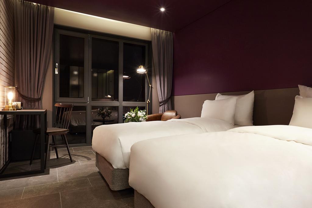 Hotel 9 Brick 3*