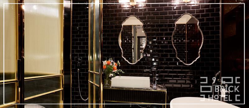 Hotel 9 Brick 3*