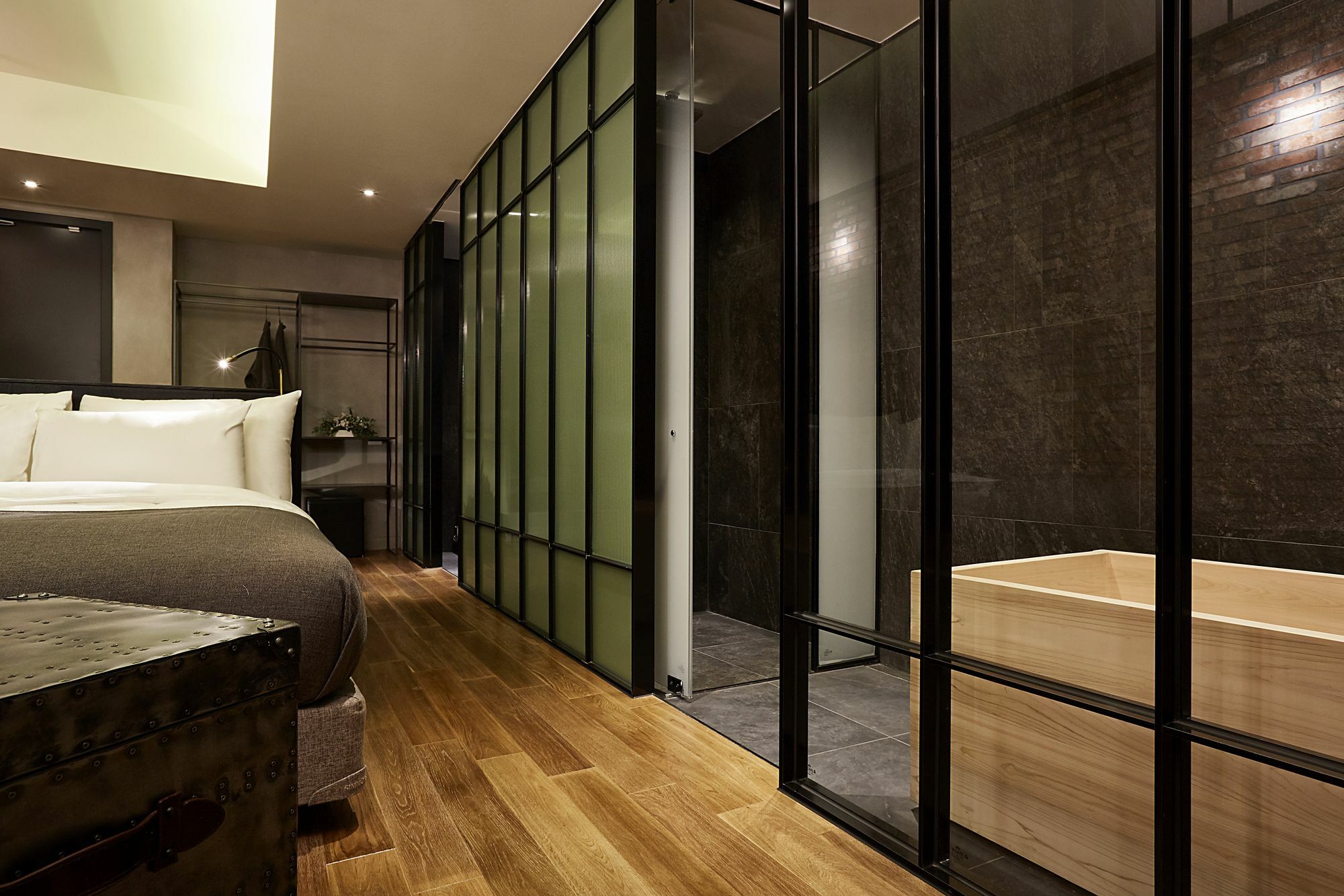9 Brick Hotel 3*